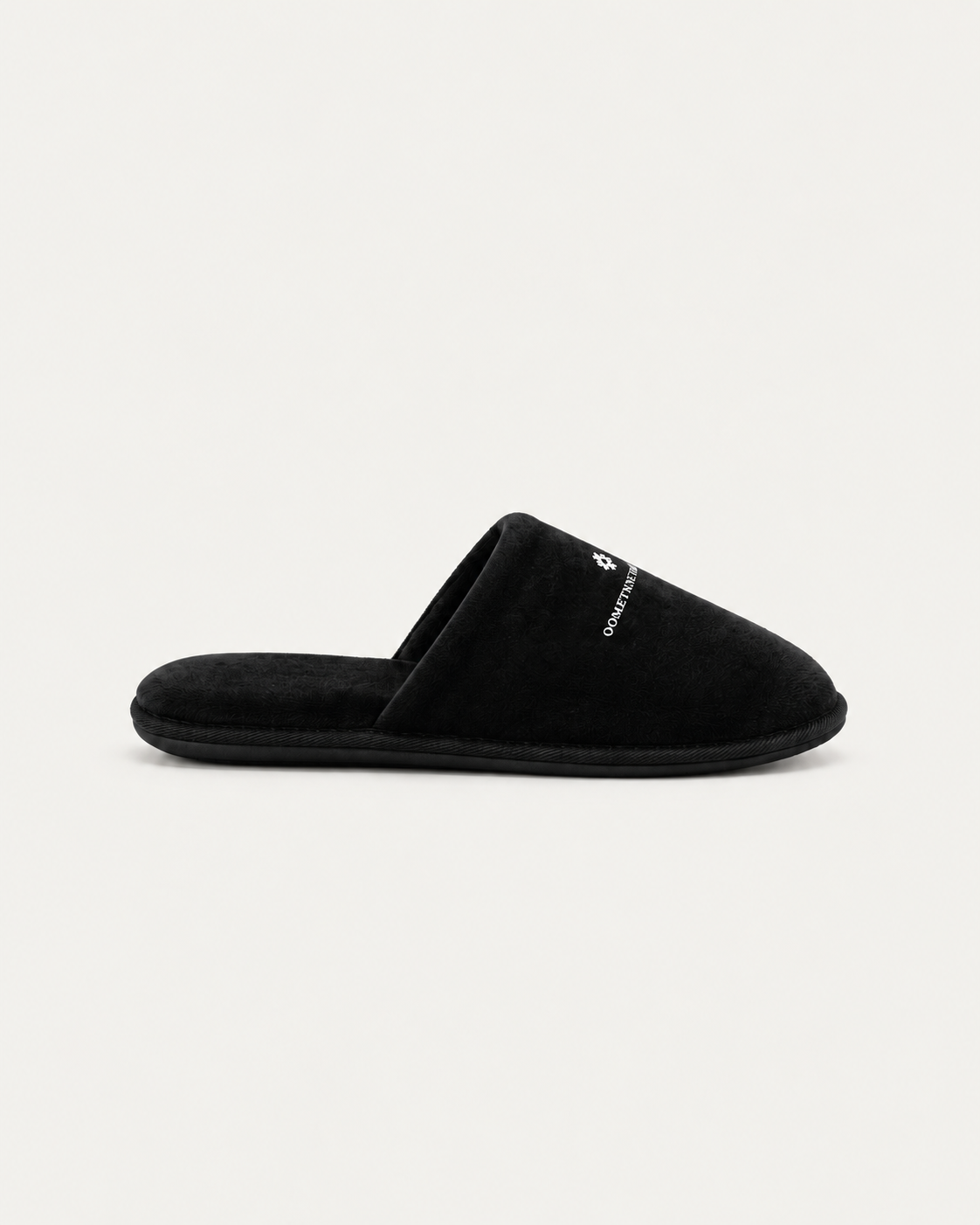 HOTEL VELOUR SLIDES