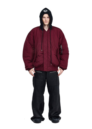 A СЛОБОДА REVERSIBLE BOMBER: BLACK / BURGUNDY - Image 16